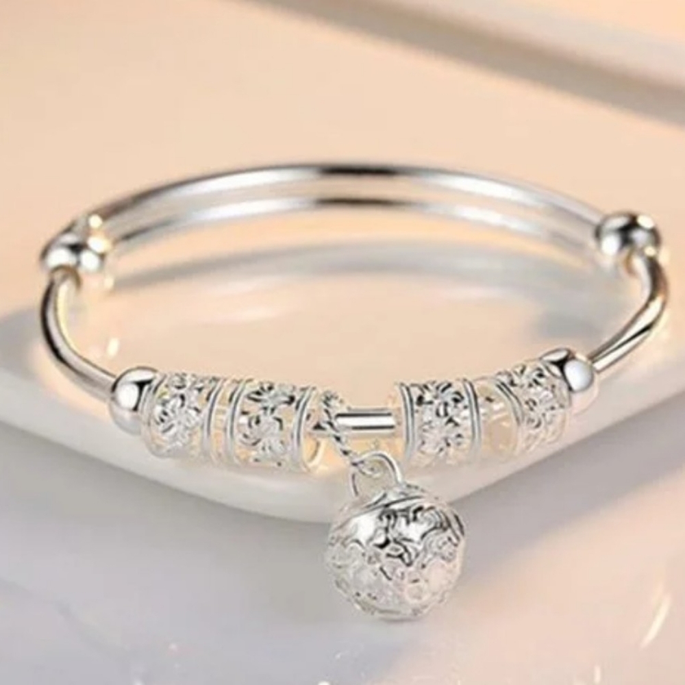 Women's Palace Bell Braclet
